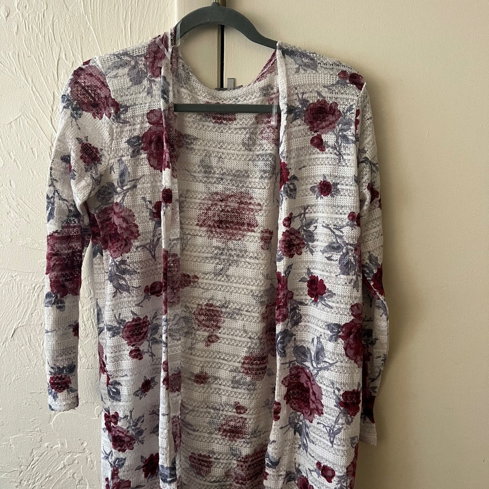 Cardigan from Charlotte ruse